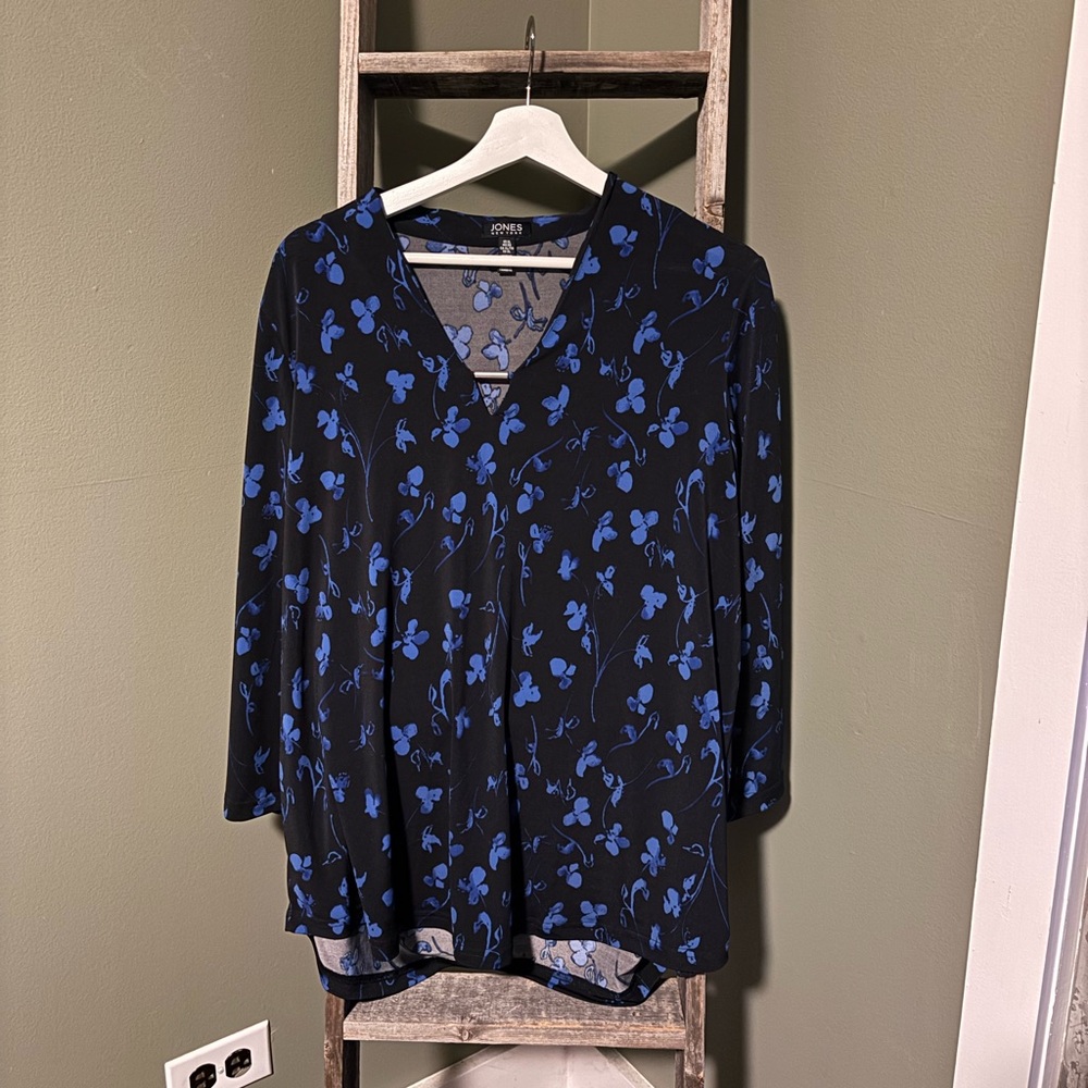 Jones New York Floral Blouse